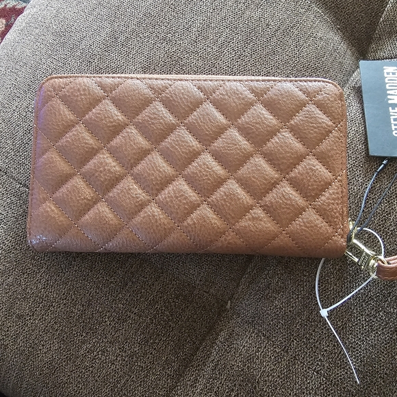 NWT Steve Madden Wallet - Picture 5 of 8